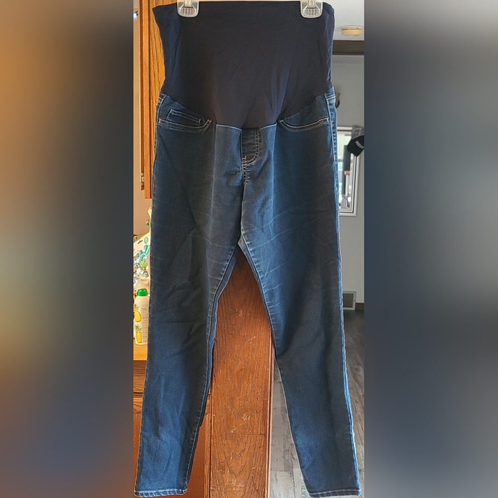 Liz Lange Maternity Jeans